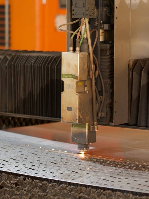 Laser cutting is used to cut the wire mesh into standard sizes.